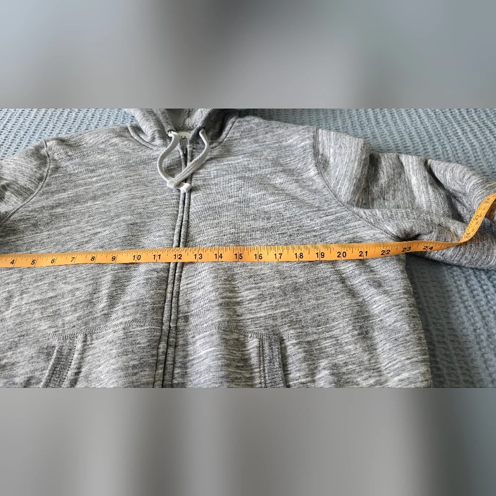 GAP Heather Gray Hooded Sweatshirt With Sherpa Lining Sz. Large